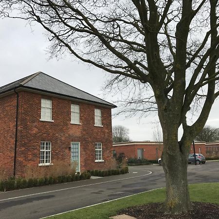 The Officers' Mess - The Garden Quarter Bicester Exterior foto