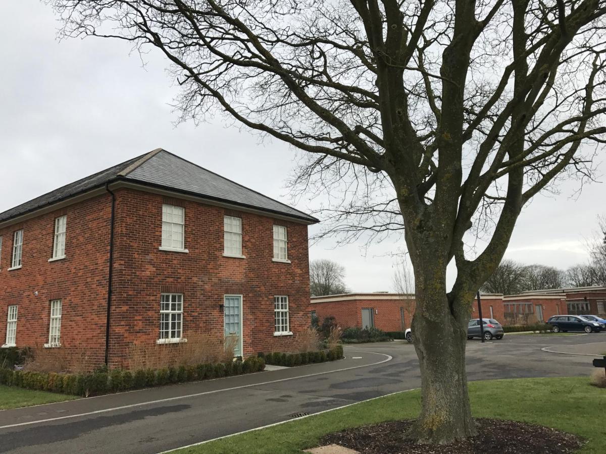 The Officers' Mess - The Garden Quarter Bicester Exterior foto